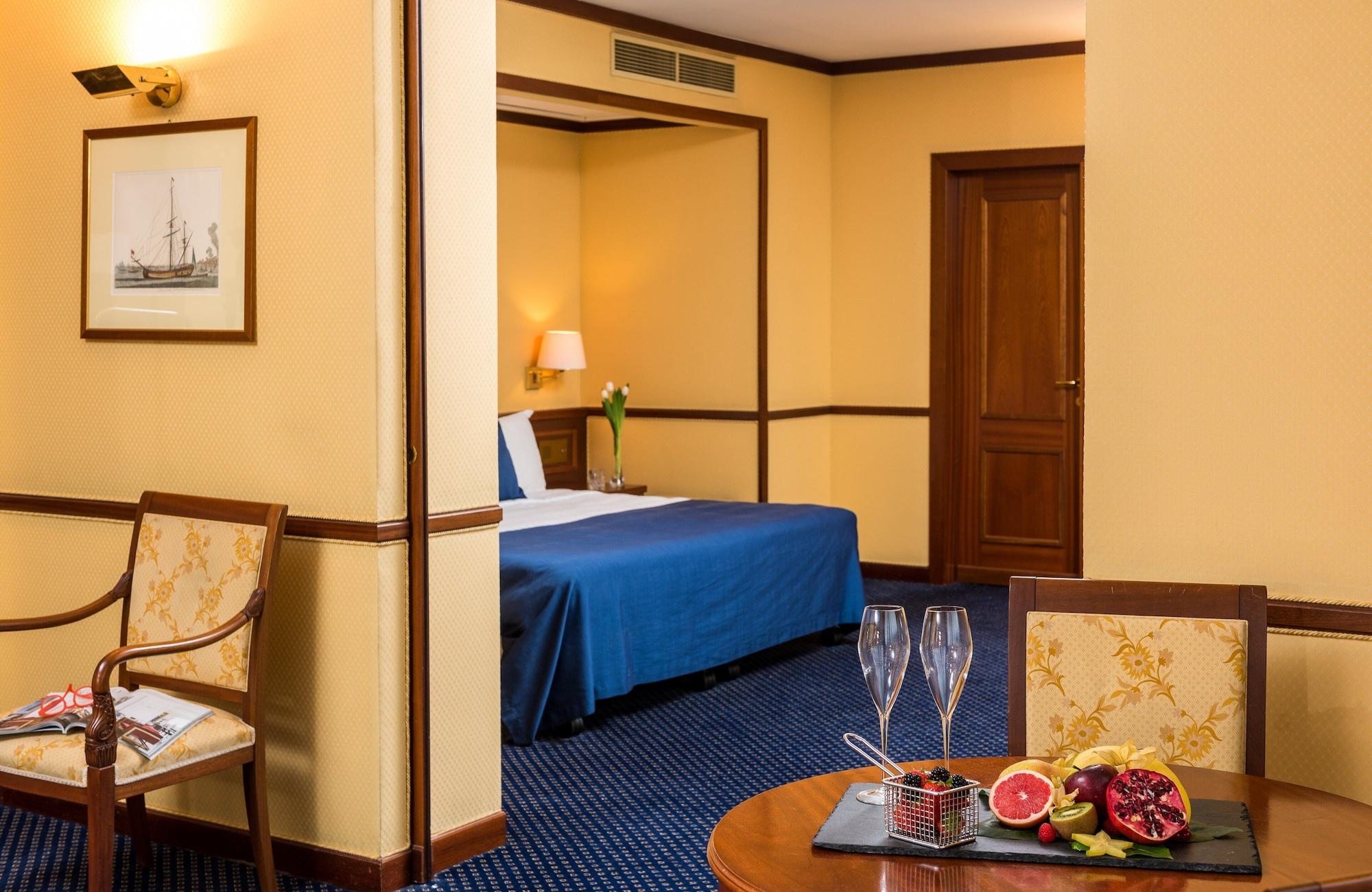 Leonardo Center 4* Mailand